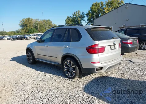2013 BMW X5 xDrive50I из США, поврежденный, VIN 5UXZV8C52D0C16485